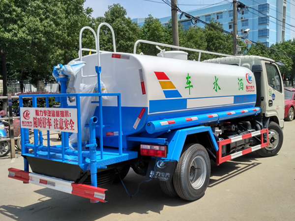 http://m.upbaidu.cn/public/uploads/images/20190831/1_201908311203435c923.jpeg