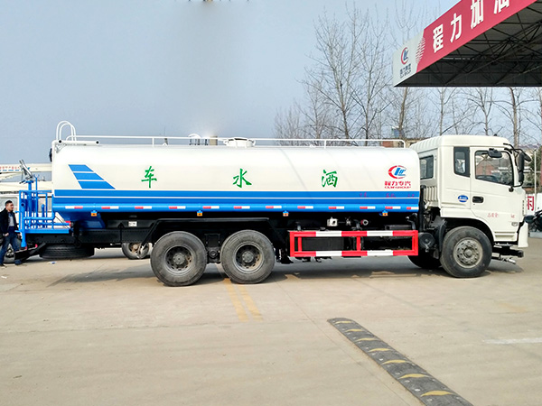 http://m.upbaidu.cn/public/uploads/images/20190902/1_201909020930200b637.jpeg